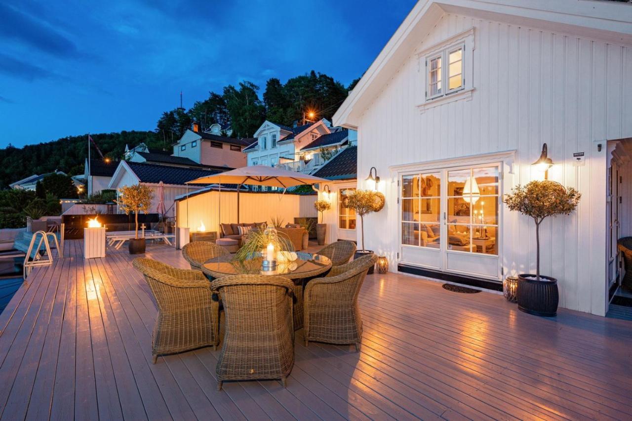 Luxurious Boathouse With Private Dock In The Best Location In Arendal Ngoại thất bức ảnh