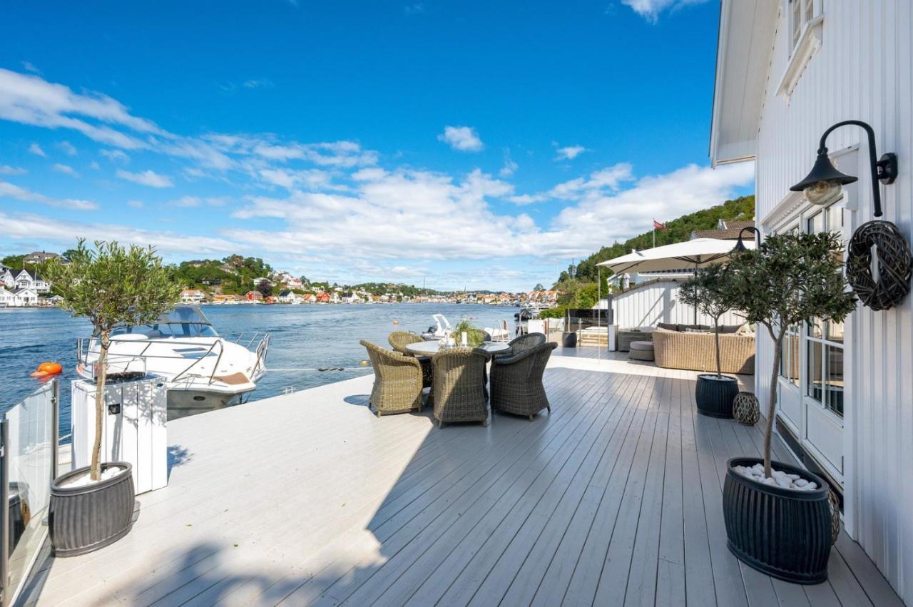 Luxurious Boathouse With Private Dock In The Best Location In Arendal Ngoại thất bức ảnh