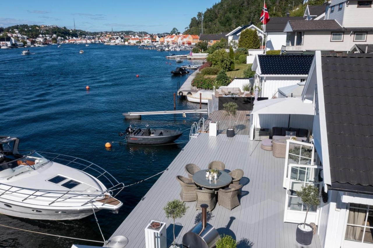 Luxurious Boathouse With Private Dock In The Best Location In Arendal Ngoại thất bức ảnh